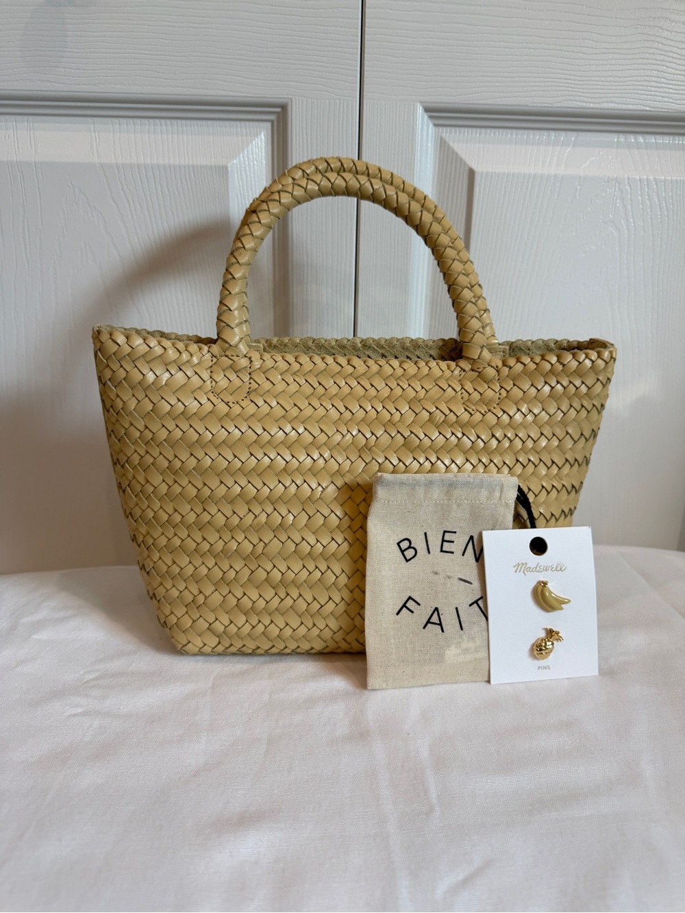 Madewell Woven Mini Leather Tote Bag and Bag Pins - Picture 3 of 8